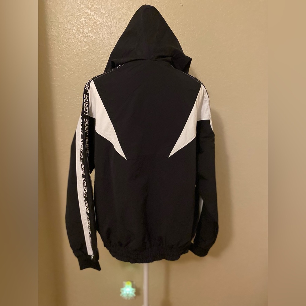 Hooded jacket - Picture 2 of 3